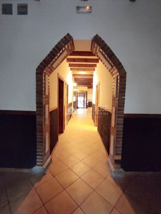 Local comercial en alquiler en Novelda