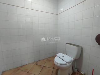 Local comercial en alquiler en Novelda