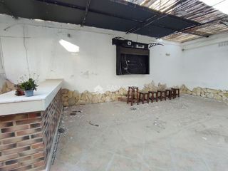 Local comercial en alquiler en Novelda