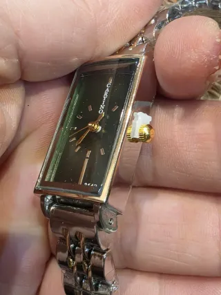 Reloj Rectangular Mujer