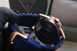 Reloj Guess Oasis Azul y Dorado