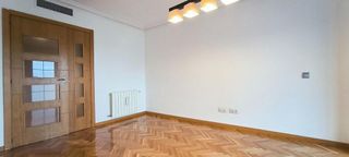 Piso en alquiler en Cuatro vientos en Madrid