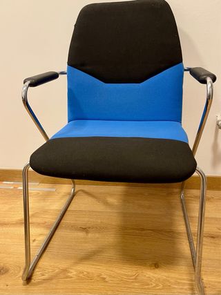 6 Sillas de Tela y Metal oficina