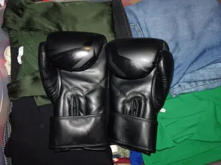 Guantes de boxeo Venum 10 oz