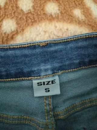 Falda pantalón vaquera con cinturón