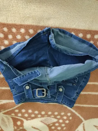 Falda pantalón vaquera con cinturón