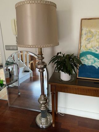 Lámpara de pie vintage naranja y plateada