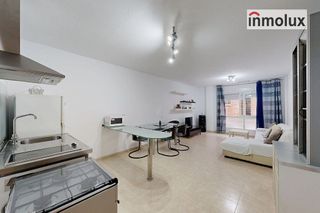 Piso en venta en Carolinas Bajas en Alicante