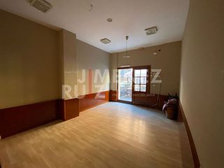 Local comercial en alquiler en Crevillet - Pinar Alto en Puerto de Santa María (El)