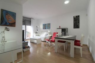 Piso en alquiler en El Cano - Los Bermejales en Sevilla