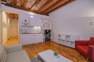 Estudio en alquiler en El Gòtic en Barcelona