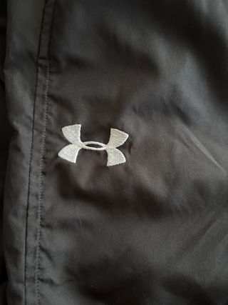 Pantalón chándal Under Armour negro hombre