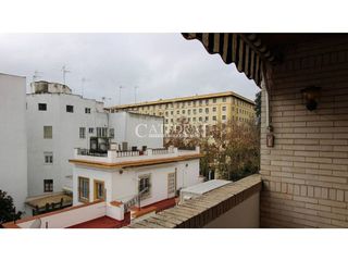 Piso en alquiler en Parque María Luisa - Huerta de la Salud - Giralda Sur en Sevilla
