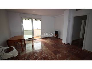 Piso en alquiler en Parque María Luisa - Huerta de la Salud - Giralda Sur en Sevilla