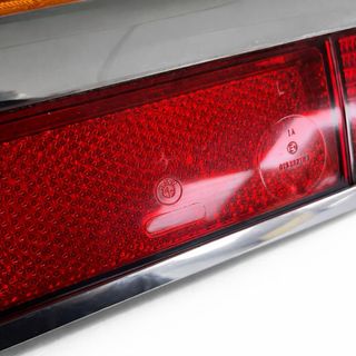 Piloto trasero izquierdo BMW E28 Hella