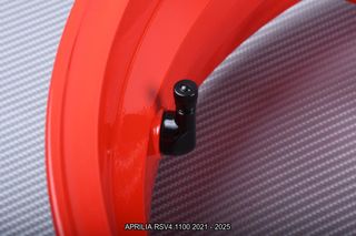 Pareja de llantas OEM APRILIA RSV4 1100 2021 2025