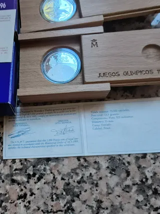 Lote numero 2, tres monedas plata: Expo 98, Paralí