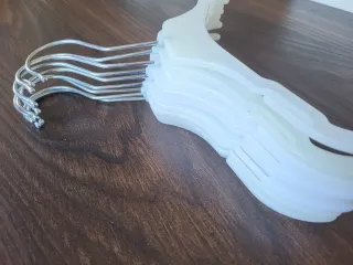 Lote perchas infantiles