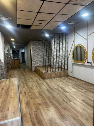 Local comercial en alquiler en Paseo Constitución - Las Damas en Zaragoza