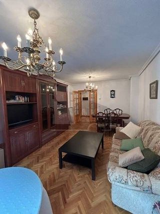 Piso en alquiler en José Zorrilla - Padre Claret en Segovia