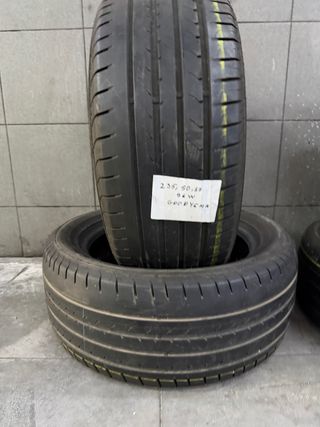 Neumático Goodyear 235/50R18 96W