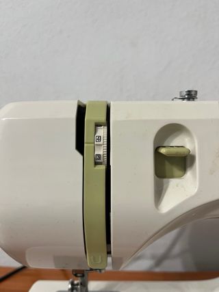 Máquina de coser Kosel