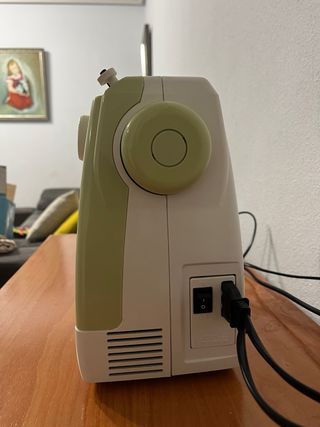 Máquina de coser Kosel