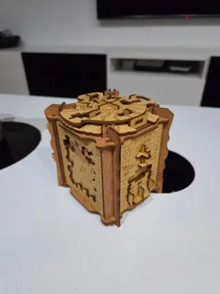 Cluebox Camelot - Caja Escape Room