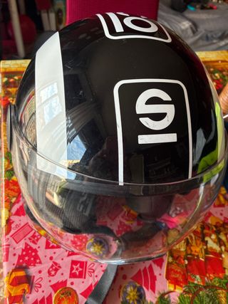 Casco de moto ciclomotor negro