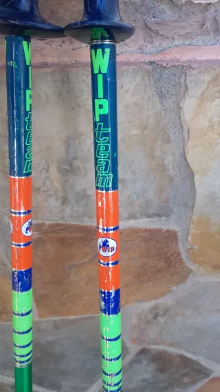 Esquís Rossignol Cobra y bastones