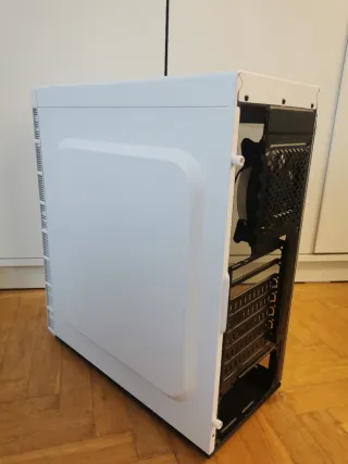 Torre Gaming Nfortec Blanca