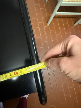 Mobile TV nero con rotelle