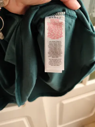 Vestido verde manga media.