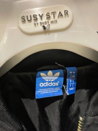 Giubbotto Bomber Adidas Nero in ottime condizioni