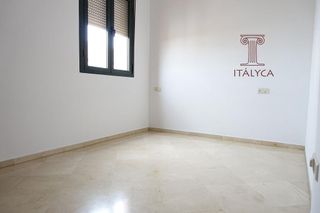 Dúplex en alquiler en San Vicente en Sevilla