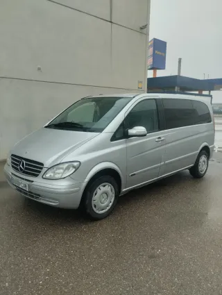 Mercedes Viano 2.2CDI NACIONAL CUERO 1 PROPIETARIO