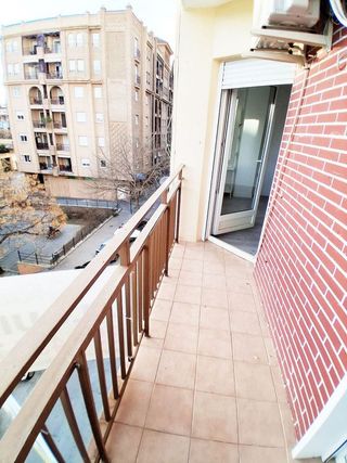 Piso en alquiler en Pajaritos - Plaza de Toros en Granada