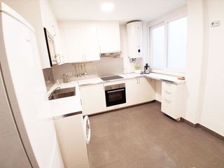 Piso en alquiler en Pajaritos - Plaza de Toros en Granada