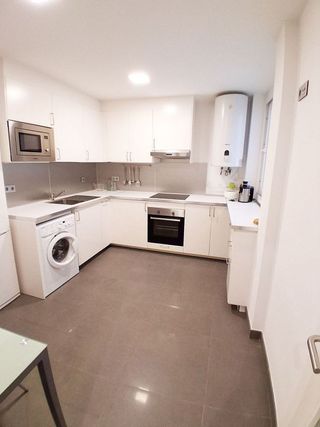 Piso en alquiler en Pajaritos - Plaza de Toros en Granada