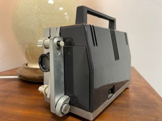 Proyector Super8 Bauer T1M super