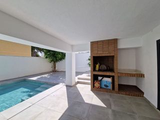 Chalet en alquiler en Nueva Torrevieja - Aguas Nuevas en Torrevieja
