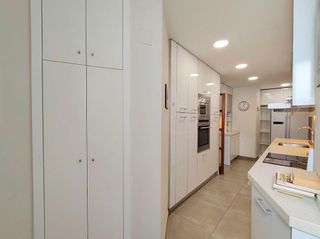 Piso en alquiler en Ensanche - Diputación en Alicante