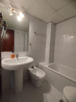 Piso en alquiler en Ciudad Jardín - Zoco en Córdoba