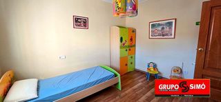 Casa adosada en alquiler en Loriguilla