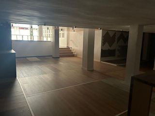 Local comercial en alquiler en Les Clotes en Vilafranca del Penedès