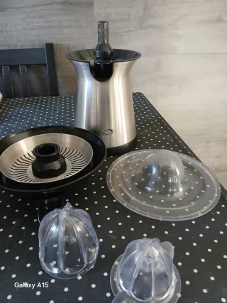 Exprimidor Eléctrico Acero Inoxidable