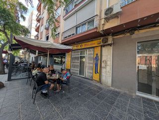 Local comercial en alquiler en Plaza de Toros - Santa Rita en Almería