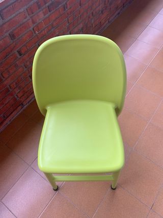 Silla alta infantil verde