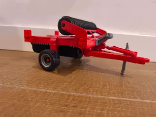 Giocattoli di Macchinari Agricoli Bruder