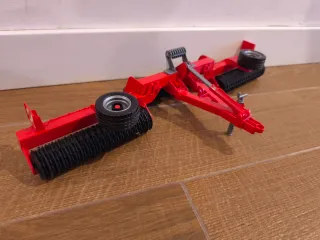 Giocattoli di Macchinari Agricoli Bruder